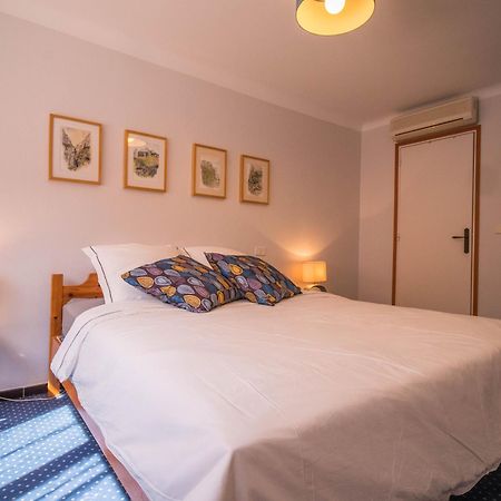 Camping Hotel Les Rives Du Loup Tourrettes-sur-Loup Dış mekan fotoğraf