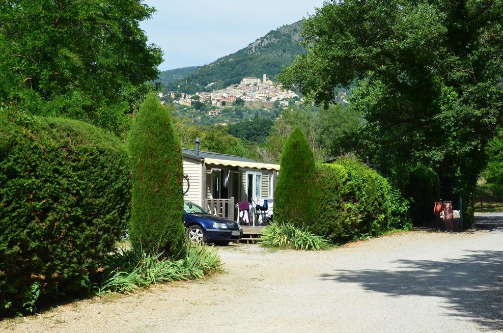 Camping Hotel Les Rives Du Loup Tourrettes-sur-Loup Dış mekan fotoğraf