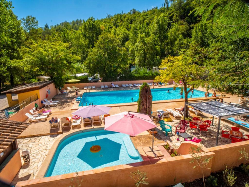 Camping Hotel Les Rives Du Loup Tourrettes-sur-Loup Dış mekan fotoğraf