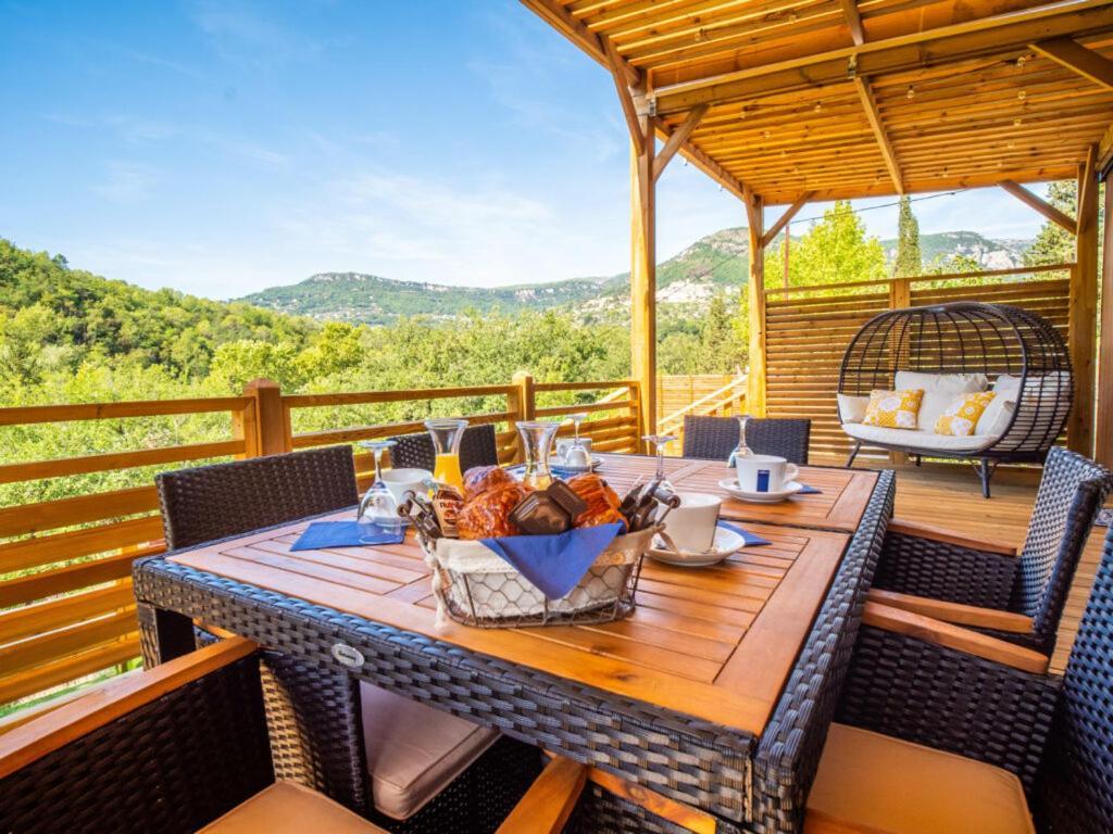Camping Hotel Les Rives Du Loup Tourrettes-sur-Loup Dış mekan fotoğraf