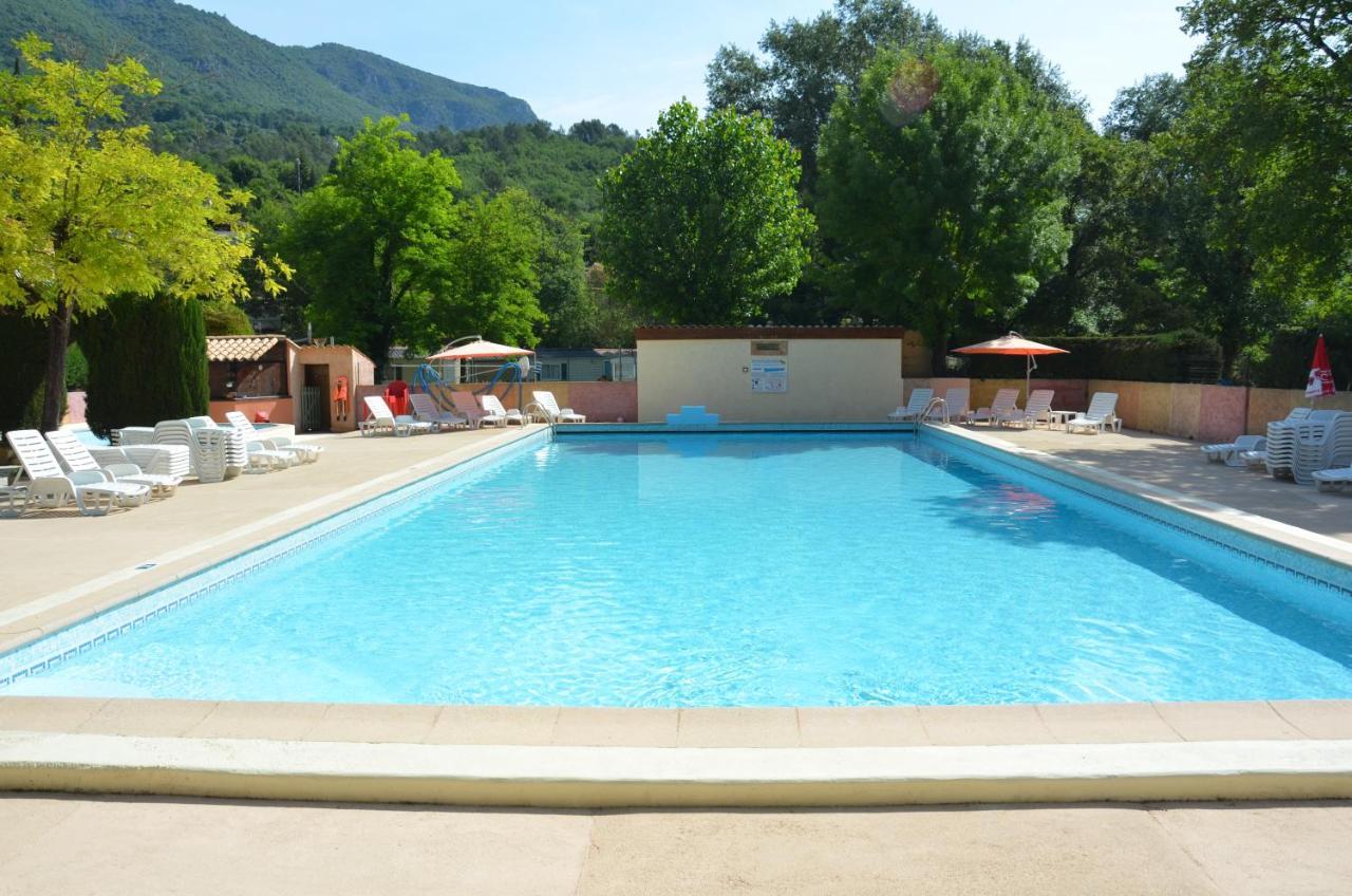 Camping Hotel Les Rives Du Loup Tourrettes-sur-Loup Oda fotoğraf